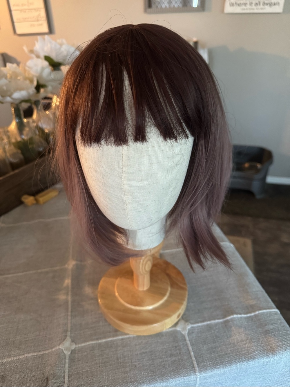 Women’s Short Layered Wig with Fringe - Mauve Brown
